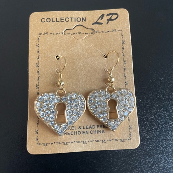 Crystal heart earrings - Picture 3 of 8